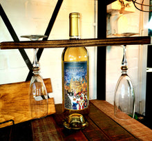 Load image into Gallery viewer, Wine/cocktail glass holder
